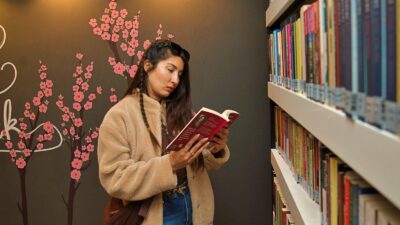 Bu istasyonda hayat var İzmir Büyükşehir Belediyesi 61’incisi düzenlenen “Kütüphane