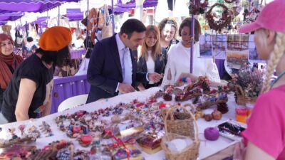 Beyoğlu’nda kadınlara evlerinde ürettiği el emeği ürünlerini sergileme ve satış