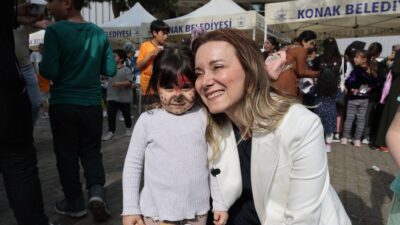 Başkan Mutlu çocukların bayram coşkusuna ortak oldu Ulu Önder Mustafa