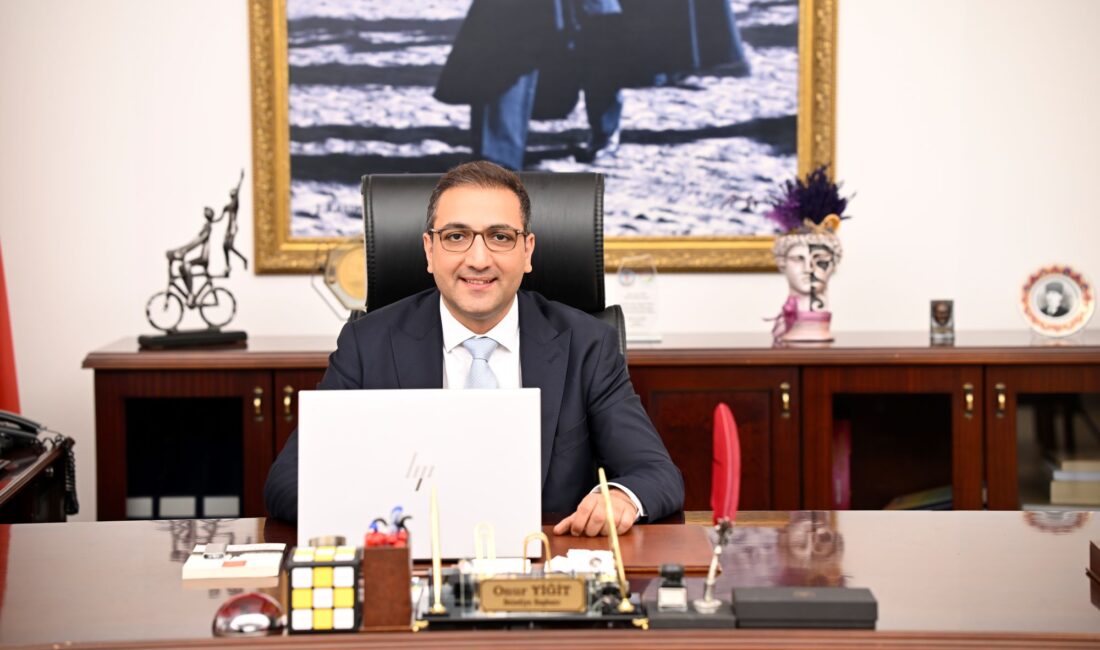 Balçova Belediye Başkanı Onur Yiğit, yarım asrı aşkın süredir onay