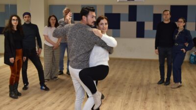 Mimar Sinan Akademi’nin açtığı modern dans eğitimlerine, 470 Antalyalı başvurdu.