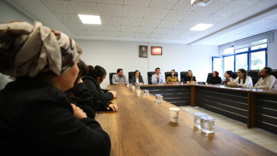 Denizli’de Gebe düve desteği bilgilendirme toplantısı yapıldı Denizli Büyükşehir Belediyesi tarafından başlatılan gebe düve desteği projesine başvuruda