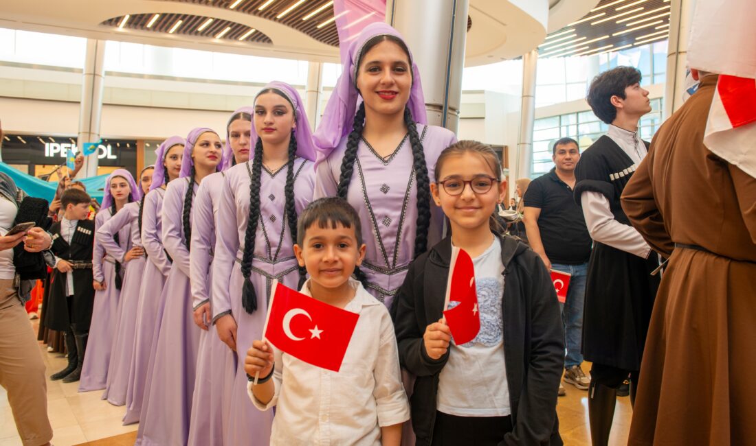 Yenişehir Belediyesi 7 ülkeden çocukları Mersin’de buluşturdu Mersin Yenişehir Belediyesi