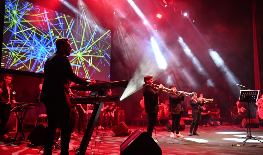 Büyükşehir konserlerine vatandaşlardan yoğun ilgi Balıkesir’de gencinden yaşlısına herkesin rahatlıkla