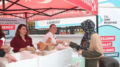 Fatma Başkan’dan Milli Eğitime bir çağrı daha: “Çocuklar okula aç gitmesin” “İZMİT’E OLAN SEVDAMIZLA GÜNE BAŞLADIK”