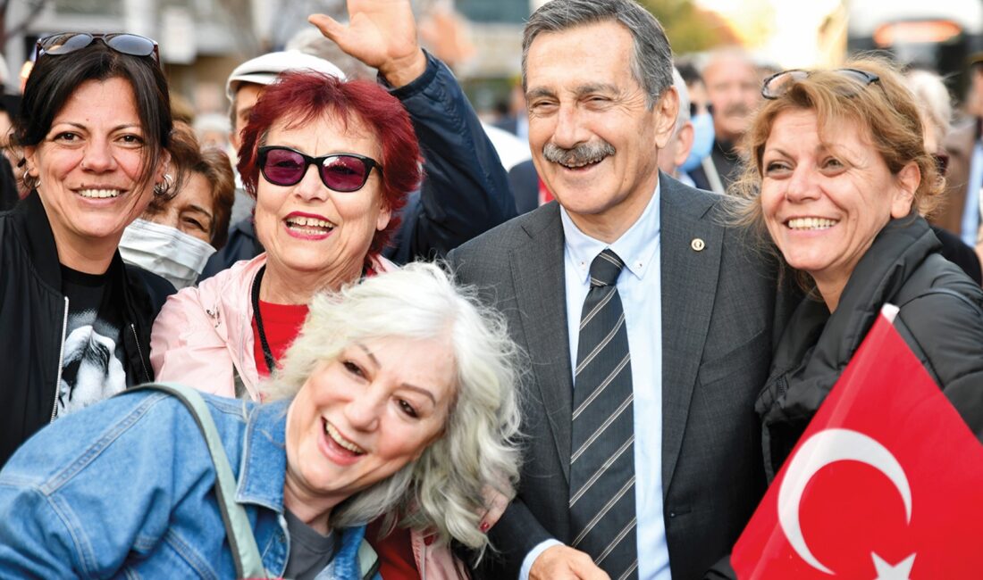 Tepebaşı Belediye Başkanı Dt. Ahmet Ataç, Anneler Günü dolayısıyla bir