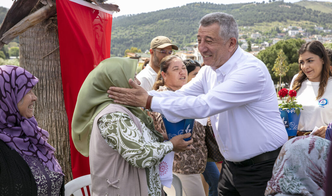 Güzelbahçe Belediyesi, Anneler Günü nedeniyle Güzelbahçeli anneleri kahvaltıda bir araya