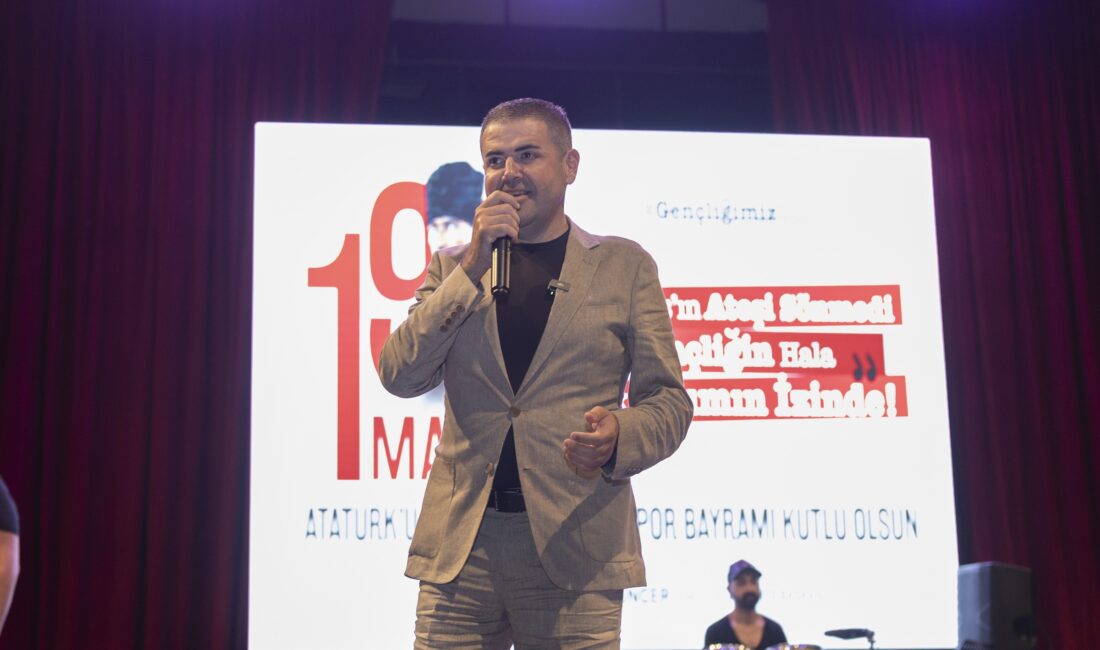 
BAŞKAN TUNCER: "GENÇLER GELECEĞİMİZİN TEMİNATIDIR"