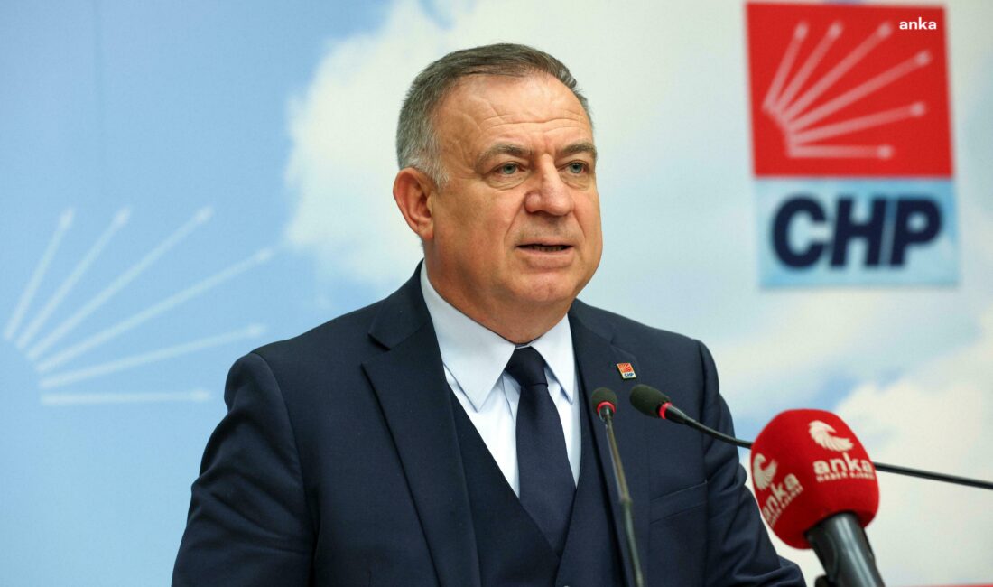 ''Gökhan Zeybek: "Belli ki dün İzmir mitingimiz iktidarı çok rahatsız
