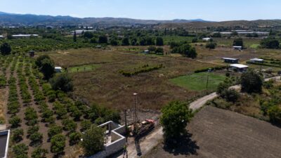 İZSU’dan Yarımada’ya 10 yeni sondaj kuyusu daha İZSU Genel Müdürlüğü Yarımada’daki sondaj çalışmalarına hız verdi. Yurttaşların tatil