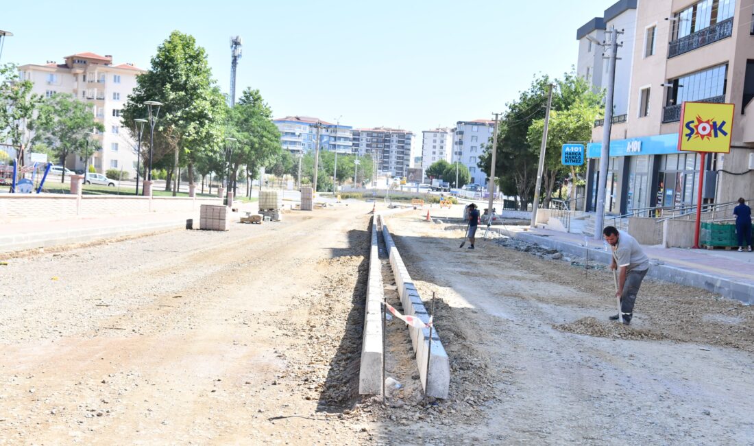 Barış Caddesinde Üstyapı Yenileme Çalışması Aralıksız Devam Ediyor