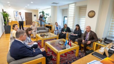 İzmir Büyükşehir ve UNICEF iş birliği artarak devam edecek Tugay: UNICEF ile iş birliğinden büyük memnuniyet duyuyoruz