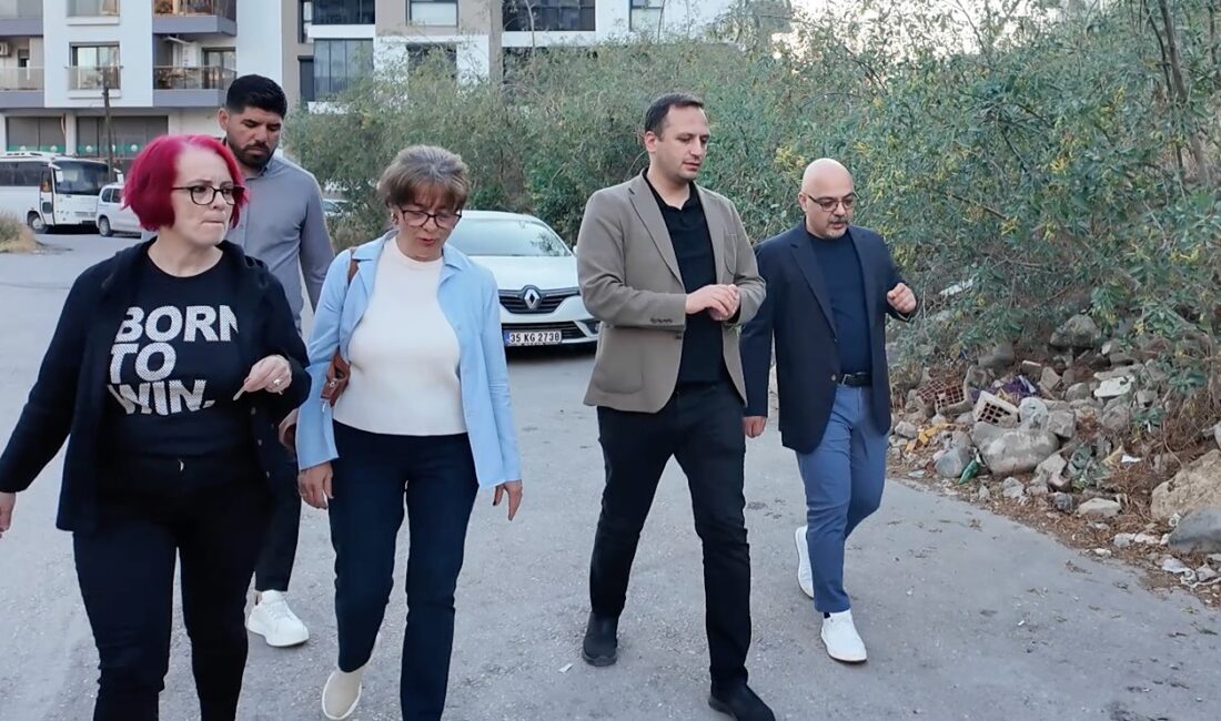 Bornova Belediye Başkanı Ömer Eşki’nin Erzene Mahallesi’nde sabah saatlerinde yaptığı