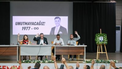 "Ne kalbimizin ne de yüreğimizin kabul edemediği bir vefat"