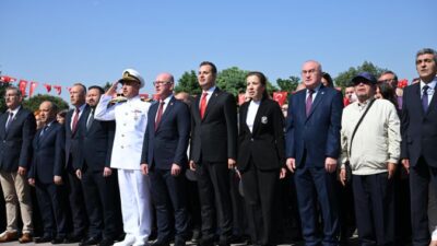  Balıkesir Büyükşehir Belediyesi, askere gidecek gençlere 5 bin TL destek