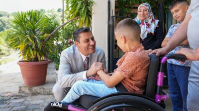 Başkan Zeyrek’ten Küçük Ali’ye Bayram Sürprizi “Bir Çocuğun Yüzündeki Tebessüm Dünyanın En Değerli Mutluluğu”