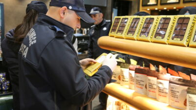 KÜÇÜKÇEKMECE BELEDİYESİ'NDEN KURBAN BAYRAMI ÖNCESİ YOĞUN MESAİ