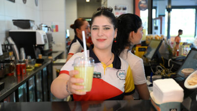 MERSİN BÜYÜKŞEHİR’İN AKDENİZ MANZARALI KAFELERİNE BU BAYRAMDA DA YOĞUN İLGİ HER KESİME UYGUN BÜYÜKŞEHİR KAFELERİ, KURBAN BAYRAMI’NDA DA DOLDU TAŞTI