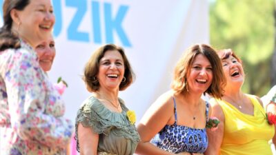 Konyaaltı Belediyesi, 21 Haziran Dünya Müzik Günü ve Dünya Yoga