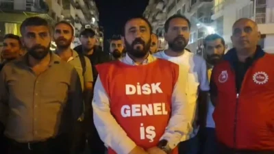 İzmir’deki DİSK Grevini ve İzmirliye zulumü Genel İş İzmir 2 No’lu Şube Başkanı Ercan Gül ve Memiş SARI Sürdürüyor Şube Başkanı GÜL; BAŞKAN Tugay Greve zarar vermeye çalışıyor!