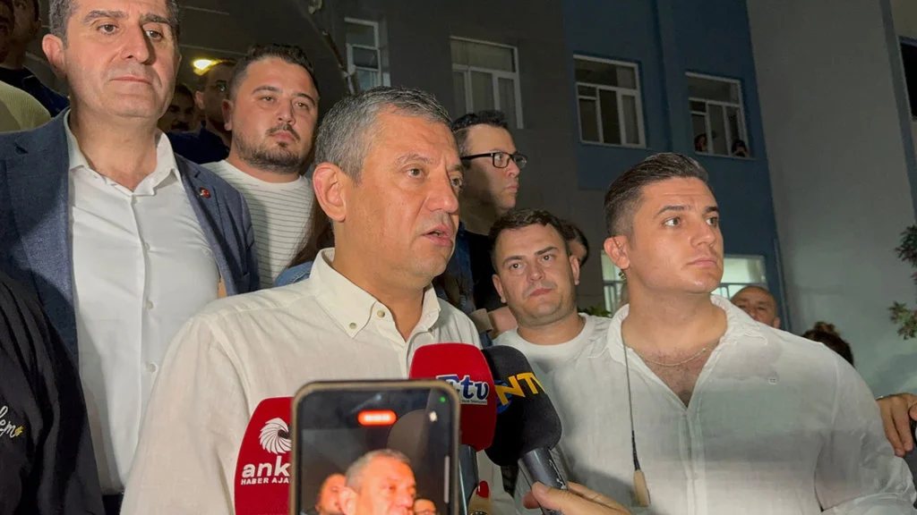 Ege ve Manisa'da tüm eller Dua için Ferdi Başkan için