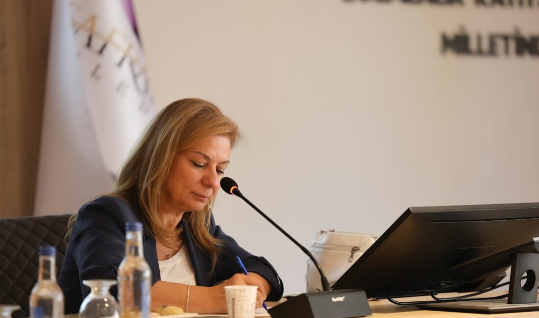 Safranbolu Belediye Başkanı Mimar Elif Köse başkanlığında toplanan festival komitesi,