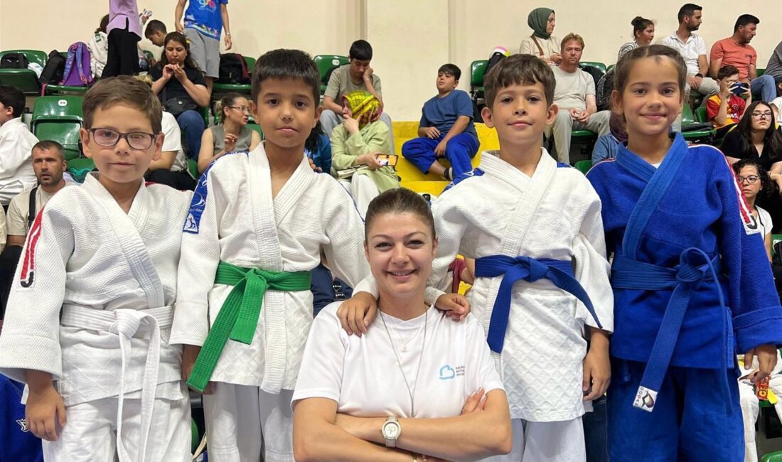 BÜYÜKŞEHİR’İN SPORCULARI TOPLAM 4 MADALYA KAZANDI