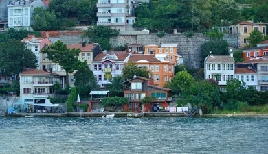 Sarıyer Belediye Başkanı M. Oktay Aksu, Kurban Bayramı dolayısıyla tüm