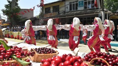 Tekirdağ Kiraz Festivali Şehri Bayram Yerine Çevirecek SÜLEYMNAPAŞA'DA BİRBİRİNDEN ÜNLÜ İSİMLER SAHNE ALACAK