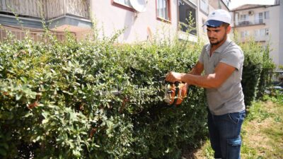 Yunusemre Belediyesi, vatandaşların huzurlu ve sağlıklı bir çevrede yaşamlarını sürdürebilmeleri