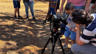 İzmirliler doğayla iç içe hem huzur buluyor hem öğreniyor