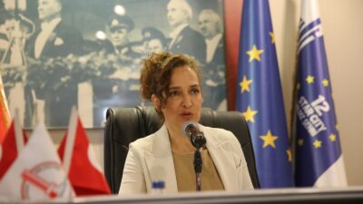 Karşıyaka Belediye Meclisi, Ziya Gökalp Kültür Merkezi ve Bülent Ecevit