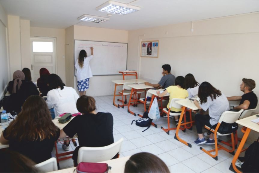 Efeler Belediyesi Sosyal Etkinlik Merkezi (EFESEM), Liselere Geçiş Sistemi (LGS)