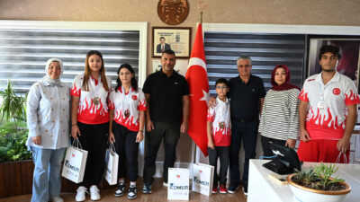 Wushu Kung Fu Federasyonu Antalya İl Temsilcisi Özgür Akdağ ve
