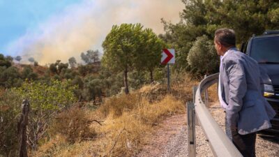 Aydın’ın Efeler ilçesine bağlı Kenger Mahallesi’nde çıkan yangın nedeniyle bölgeye