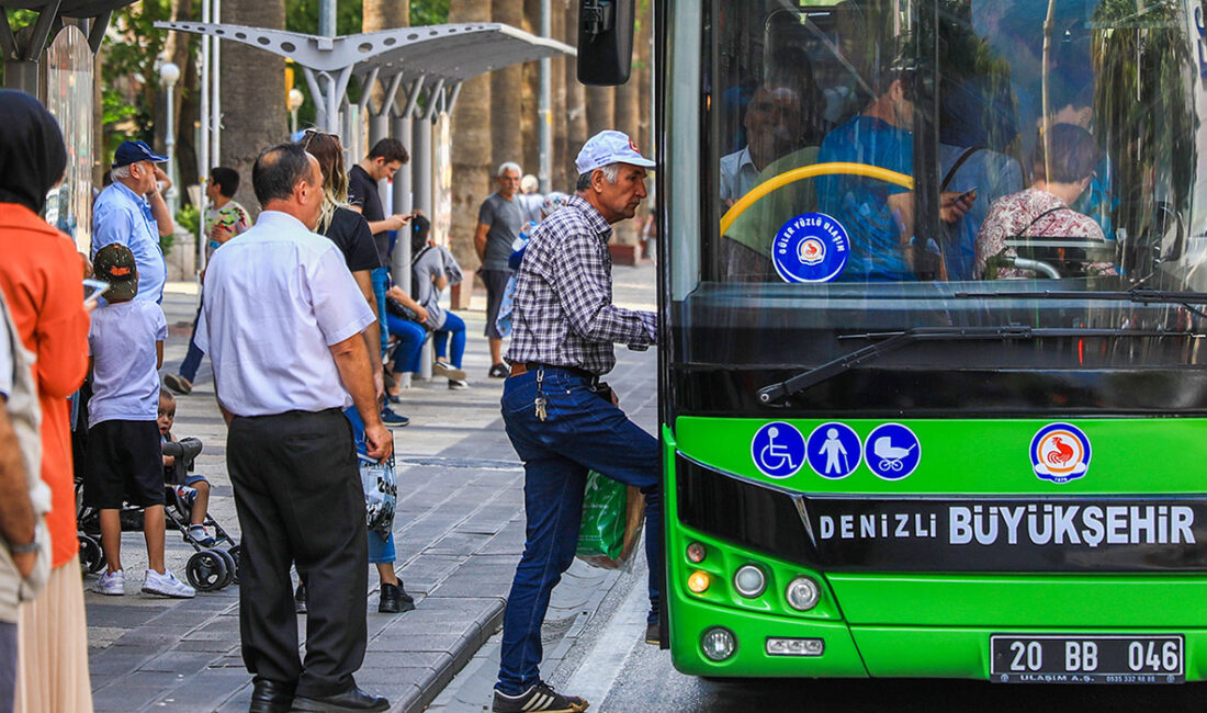 Denizli Büyükşehir Belediyesinin lise düzeyindeki okullarda eğitim gören dar gelirli