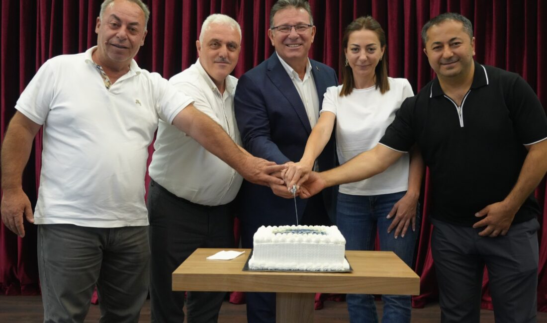 Sarıyer Belediyesi’nin her ay düzenli olarak gerçekleştirdiği ‘Muhtarlar Toplantısı’nın Temmuz