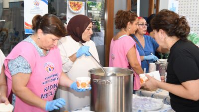 Yunusemre Kent Konseyi Kadın Meclisi, Muharrem ayı dolayısıyla aşure hayrı