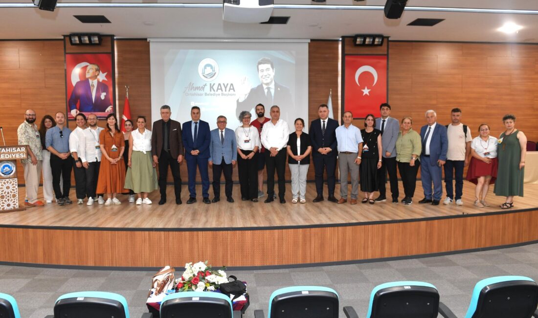 Ortahisar Belediye Başkanı Ahmet Kaya’nın öncülüğünde Trabzon’un kadim değerlerine dikkat