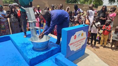 Ortahisar Belediyesi Temizlik İşleri Müdürlüğü personeli, aralarında düzenledikleri bağış kampanyası