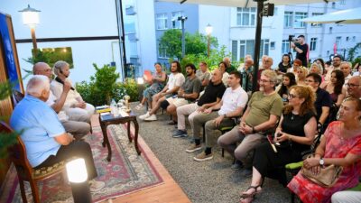 Altınordu Belediyesi, her hafta farklı bir konunun masaya yatırıldığı ‘Taşbaşı