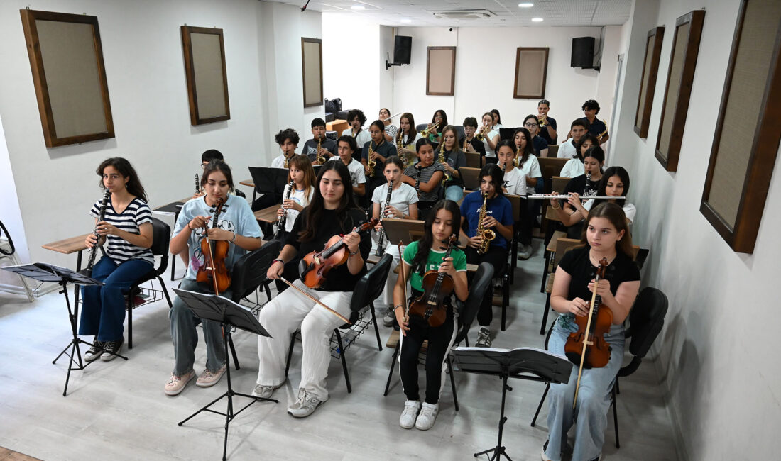 Kemer Belediyesi Gençlik Orkestrası, “Can dostları” yararına Kemer’de konser düzenleyecek.