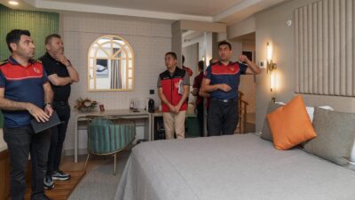 İzmir Büyükşehir Belediyesi İtfaiyesi, kentin güvenliğini sağlamak için başta turizm