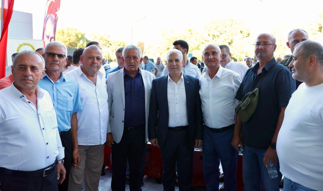 Kırsal kalkınma yatırımlarını hız kesmeden sürdürenBursa Büyükşehir Belediyesi, çiftçilerin ürettikleri