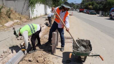 Yalova Belediyesi, kent genelinde yürüttüğü ulaşım altyapısı ve üstyapı çalışmalarını