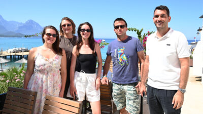 Kemer tanıtımına blogger desteği Kemer Belediyesi dijital medya üzerinden yaptığı tanıtım çalışmalarına devam ediyor.