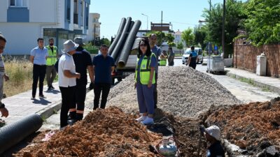 Manisa’nın Şehzadeler ilçesine bağlı Ahmet Bedevi Mahallesi’nde yıllardır yaşanan altyapı