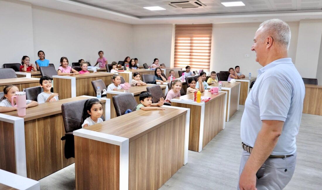 Çine Belediye Başkanı Mehmet Kıvrak, çocukların yaz tatilini verimli ve