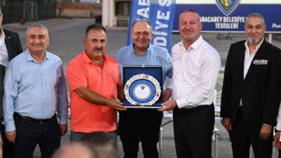 Karacabey Belediyespor, yeni sezon öncesi birlik ve beraberlik yemeğiyle kenetlendi.