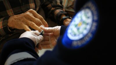 Muğla Büyükşehir Evde Bakım Hizmeti İle 26 Bin Haneye Misafir Oldu Muğla Büyükşehir Belediyesi vatandaşların sağlığı için evde bakım hizmeti ile